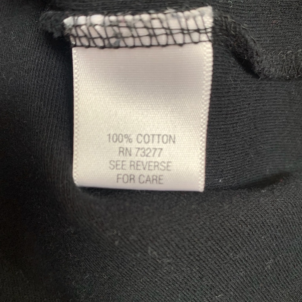 Croft & Barrow Black Tank V Neck w/ Scalloped neckline - sz L - Picture 6 of 6